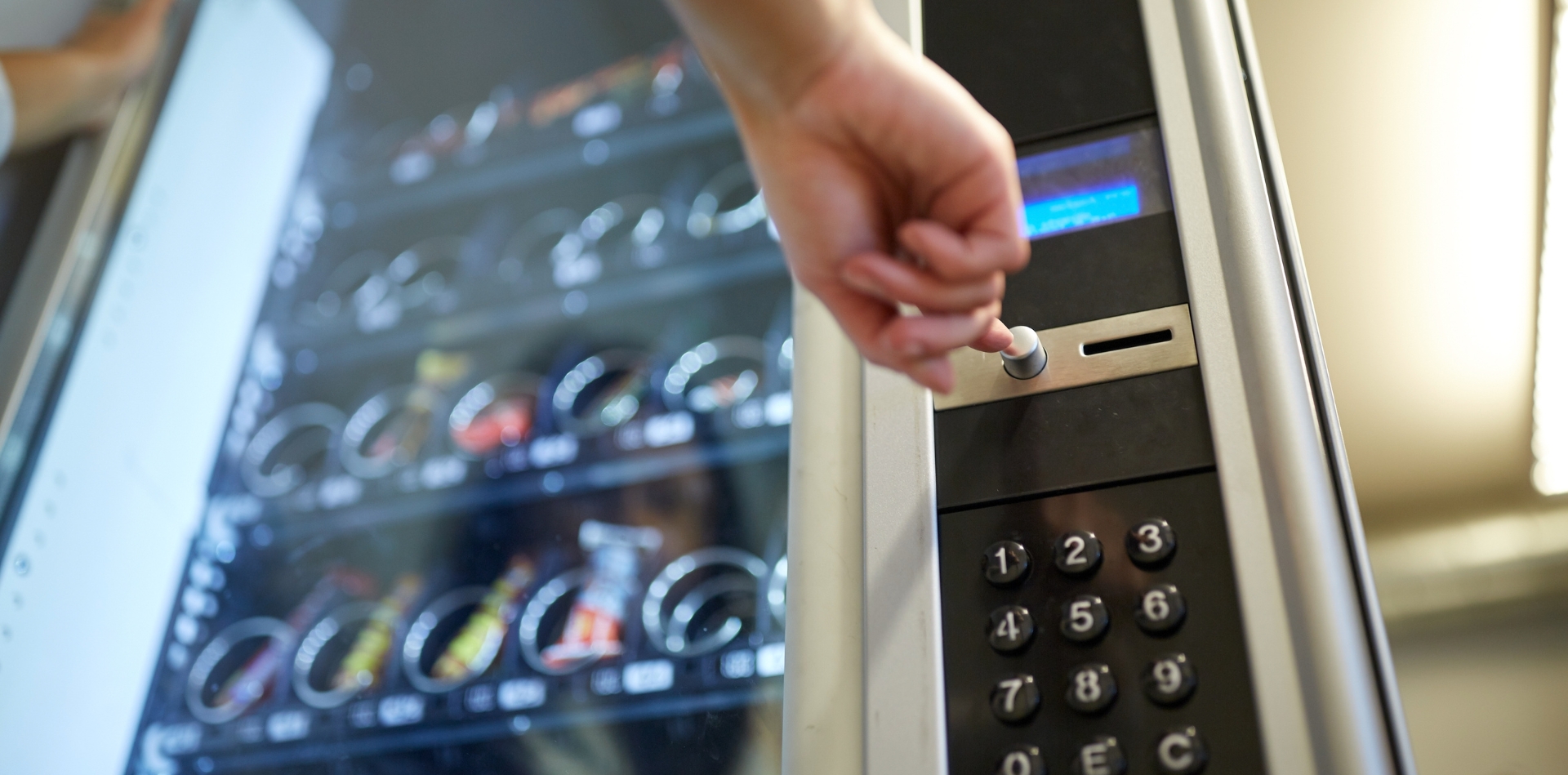Vendita distributori automatici snack a Calvi Risorta